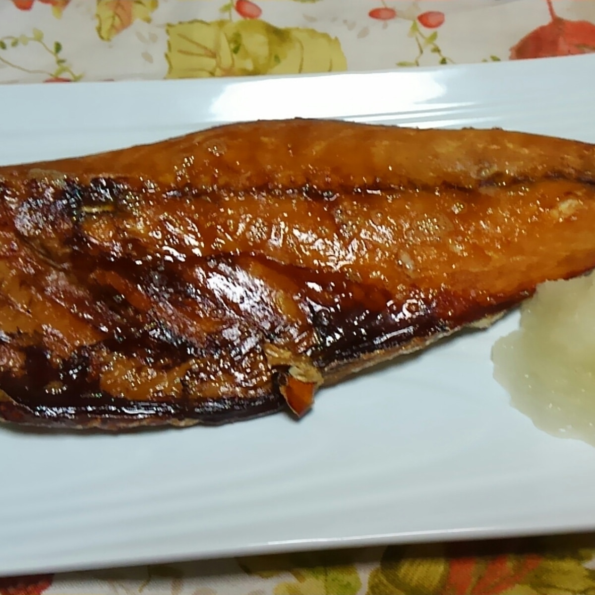 フライパンで燻製した 焼き塩さば レシピ 作り方 By ミニー7015 楽天レシピ フライパンで燻製した 焼き塩さば レシピ 作り方 By ミニー7015 楽天レシピ